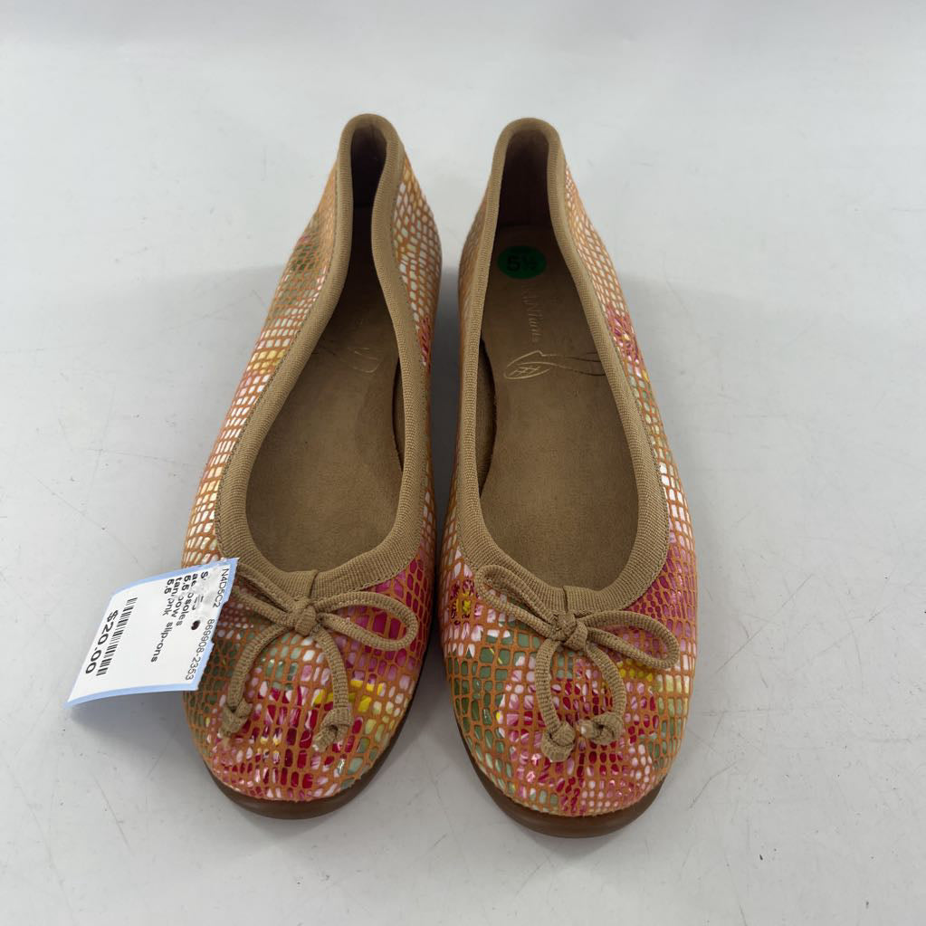 5.5 bow slip-ons