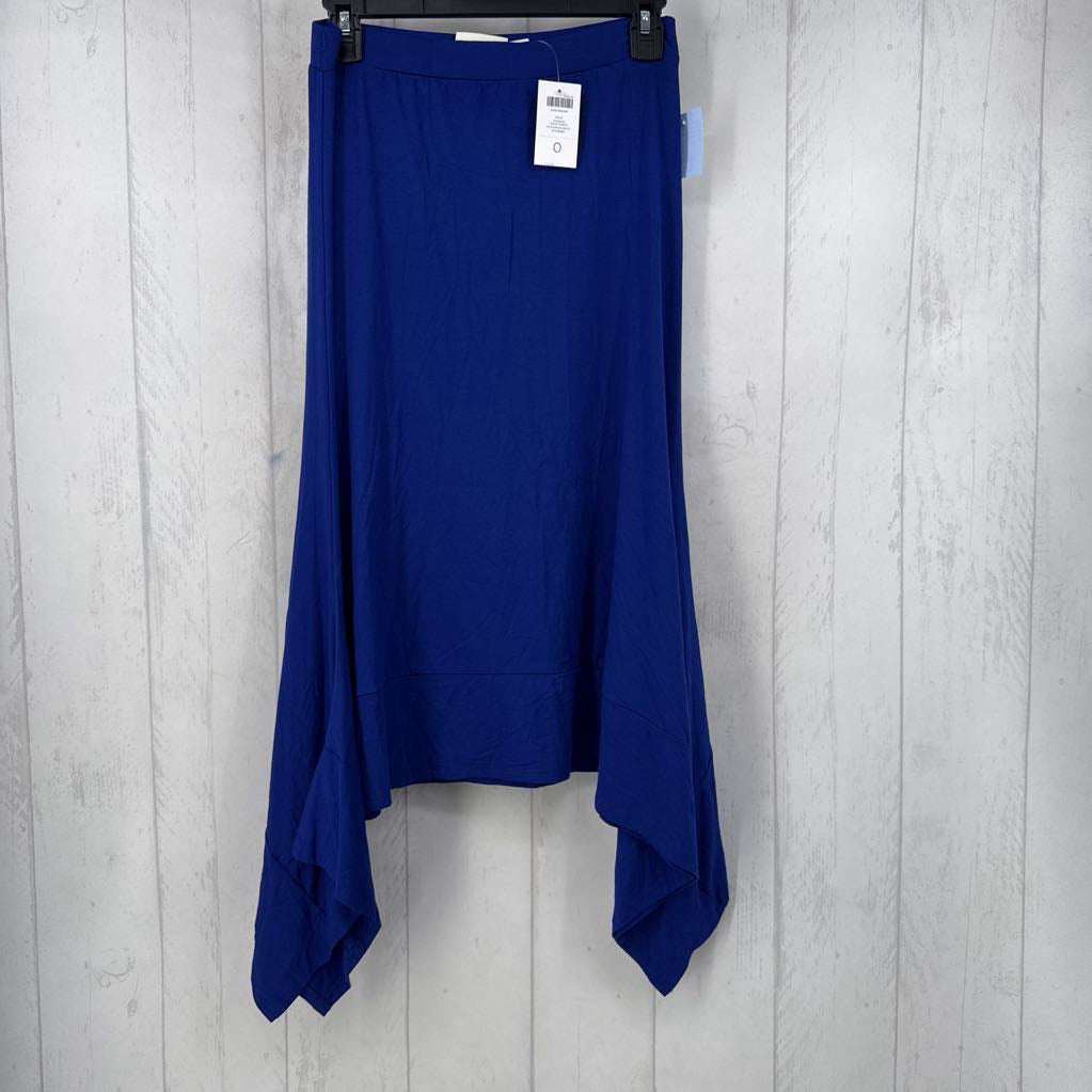 S handkerchief hem skirt