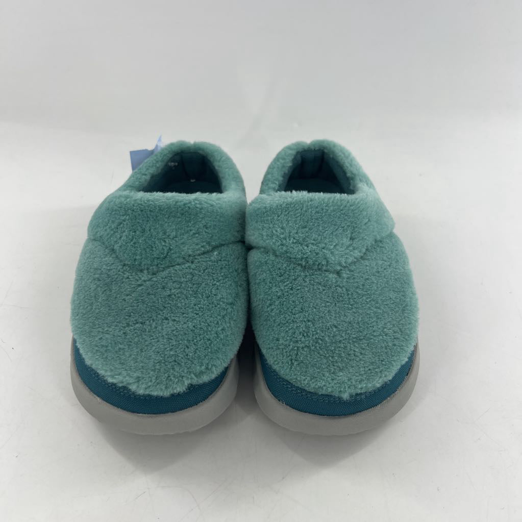 5 fuzzy slip-on mules