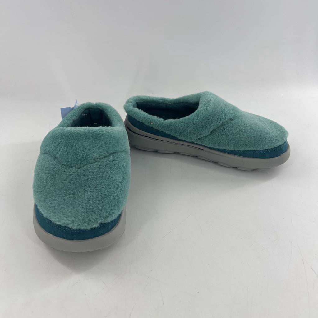 5 fuzzy slip-on mules