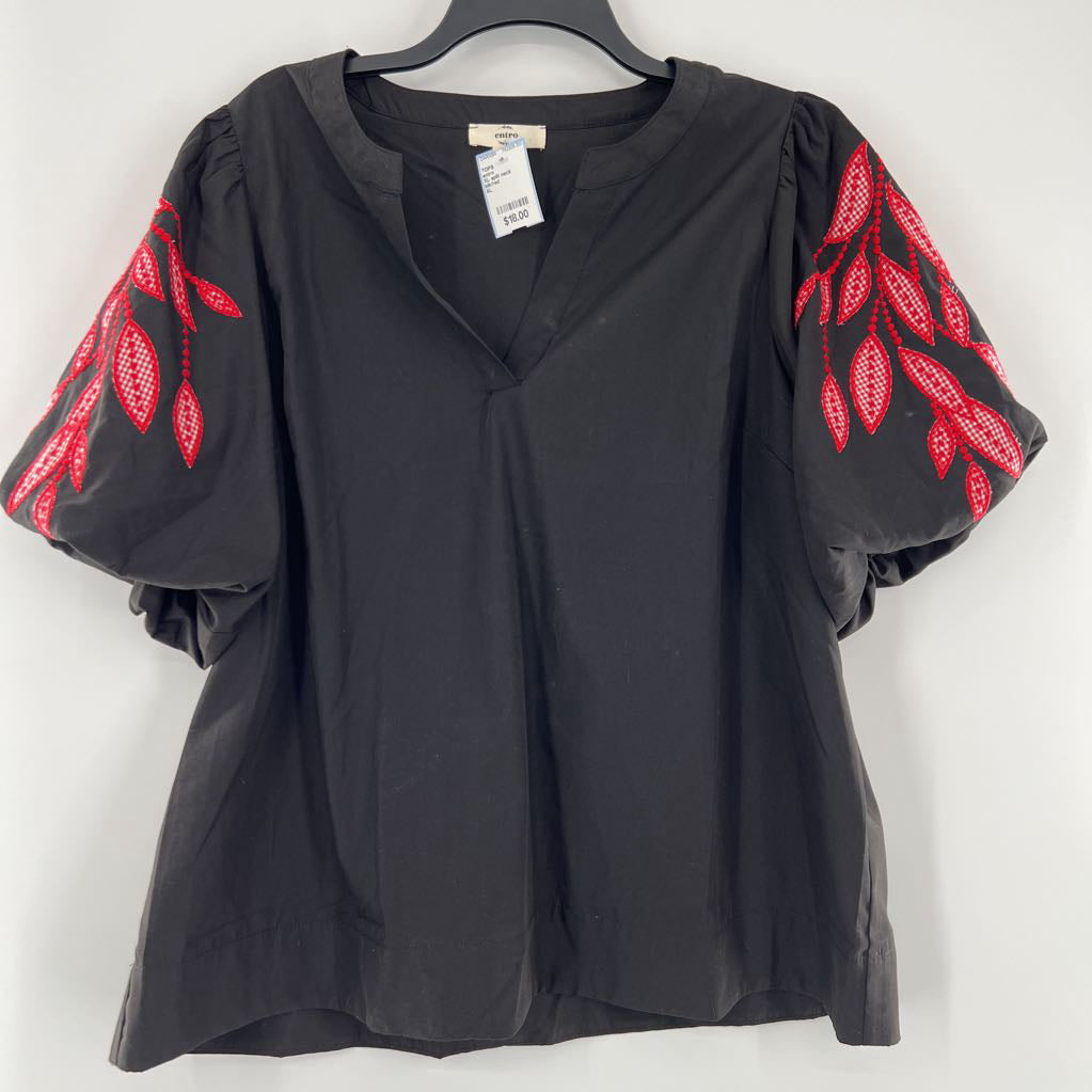 XL split neck embroidered slv top s/s