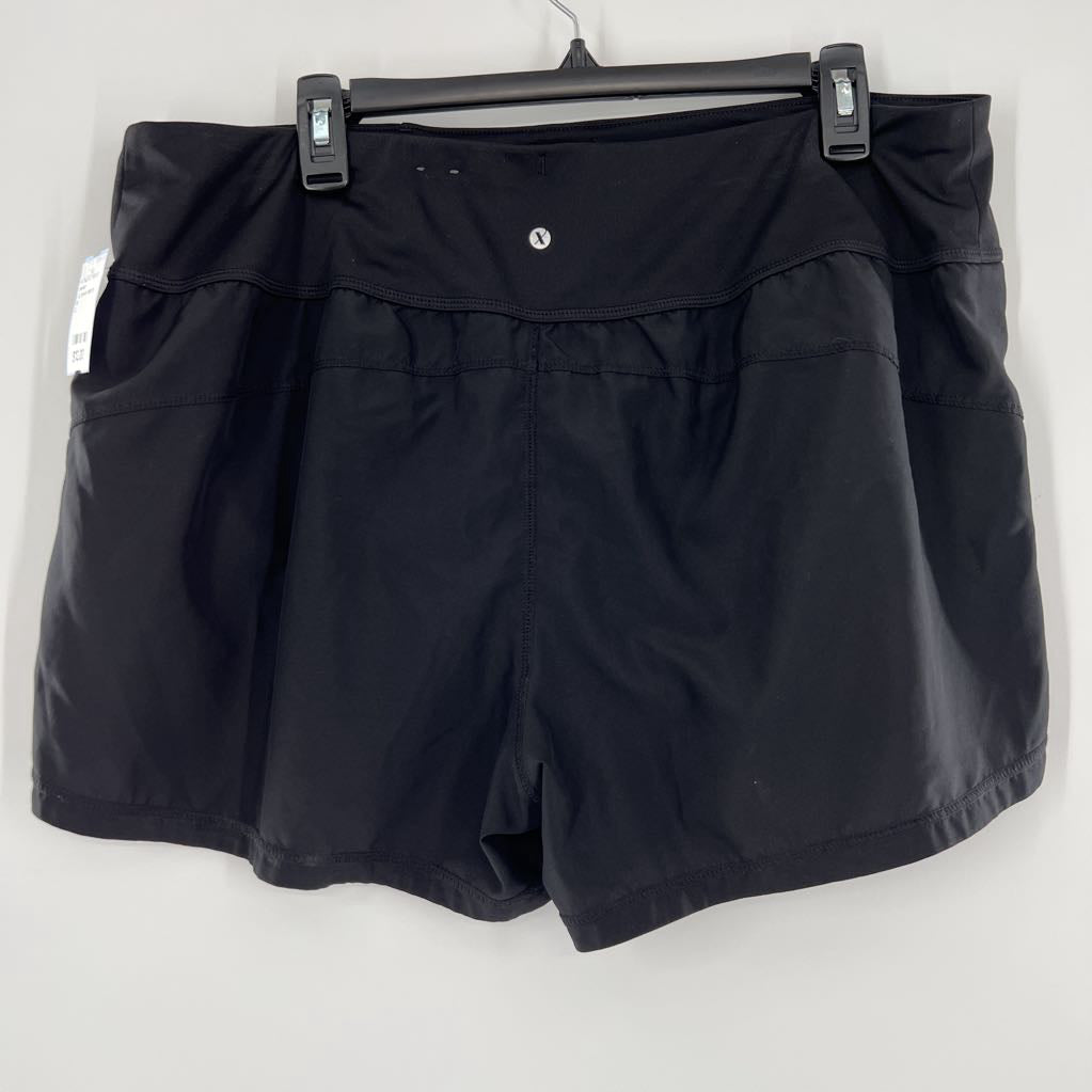 XL pull-on shorts