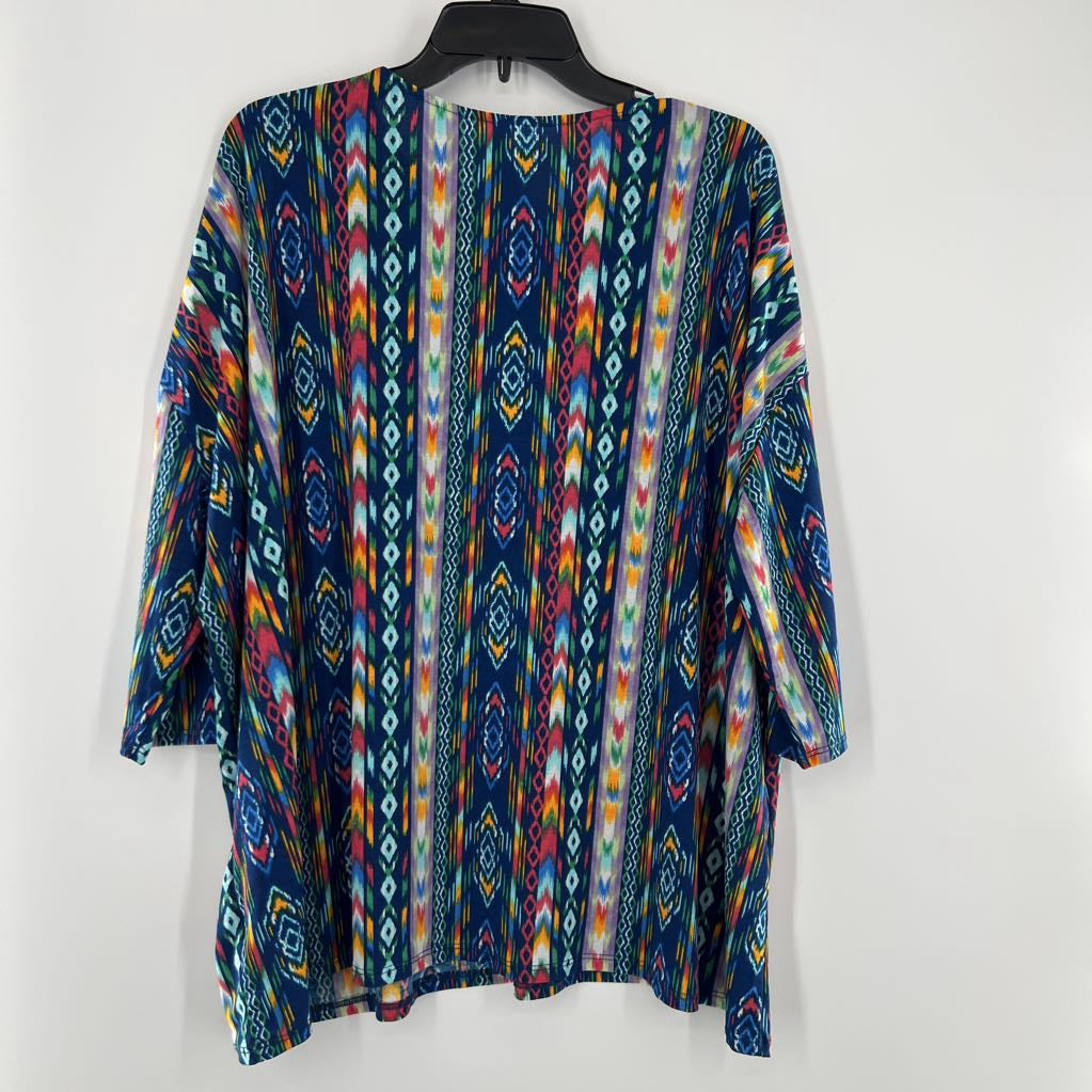 L printed round neck 3/4 slv top