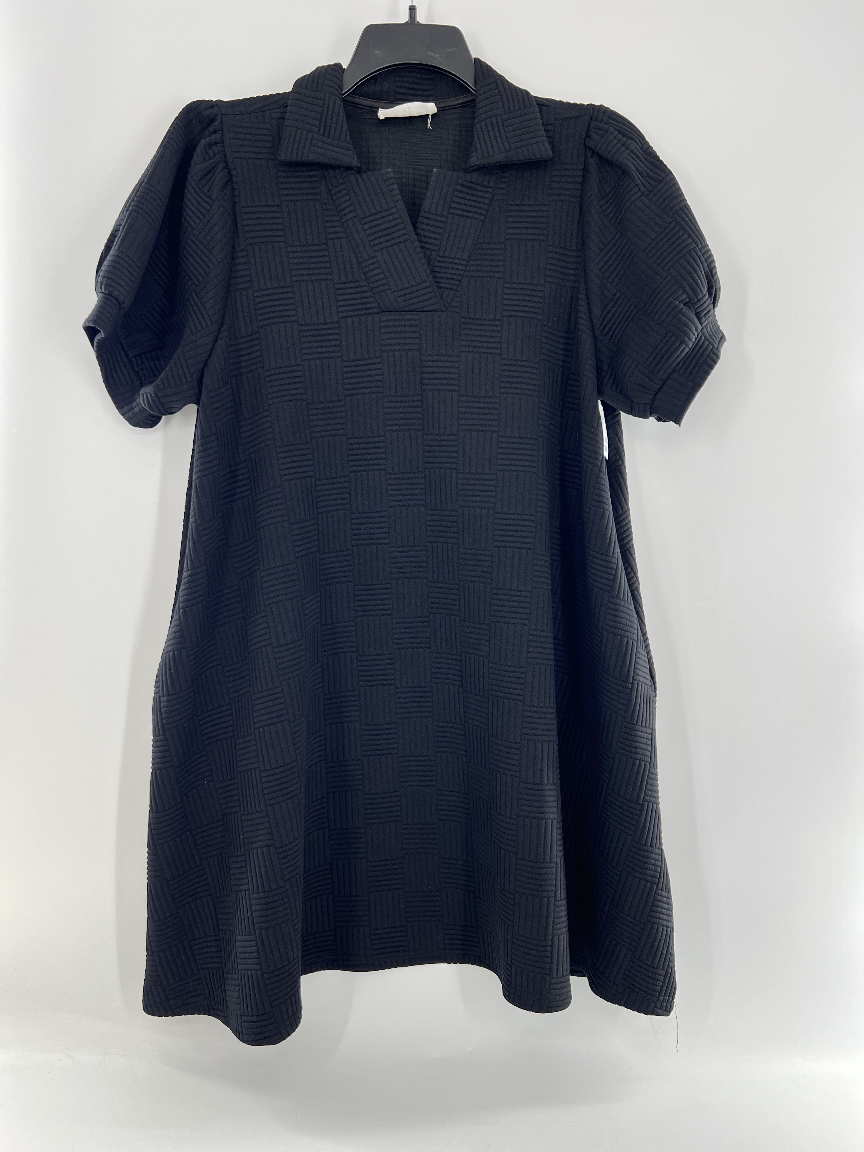XL textured split neck s/s dress