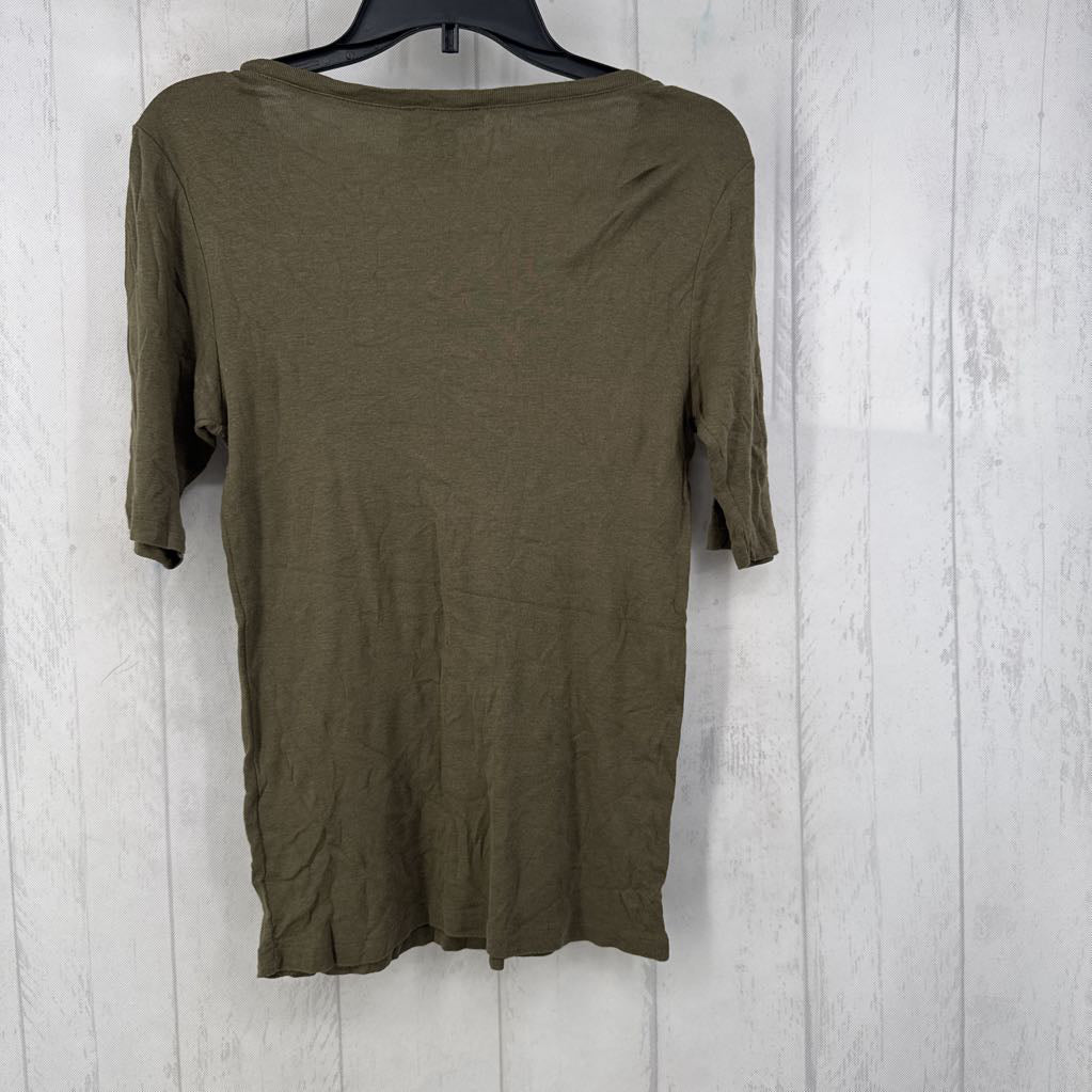 L v- neck s/s tee