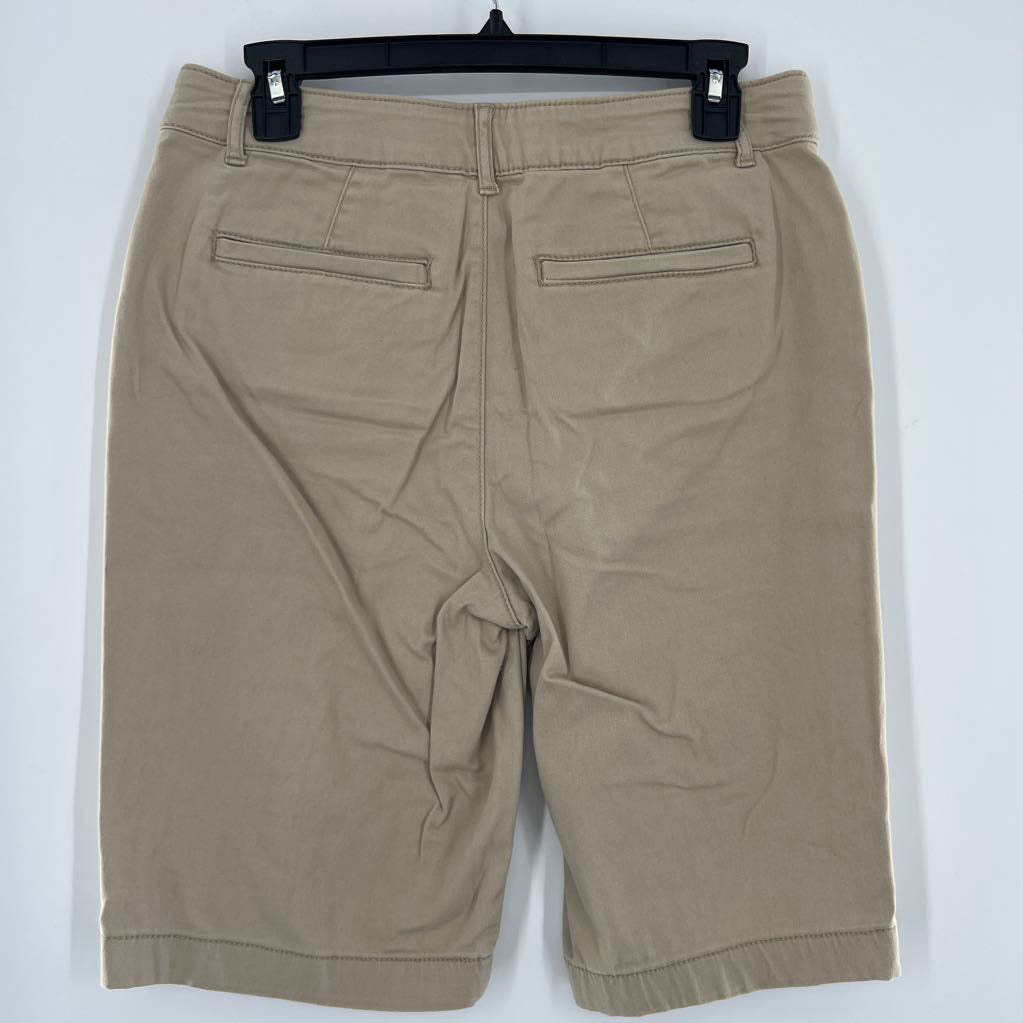 8 khaki bermuda shorts