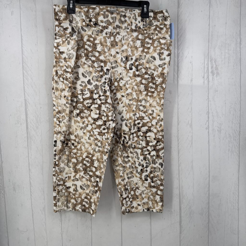 L/XL animal print pull-on capris