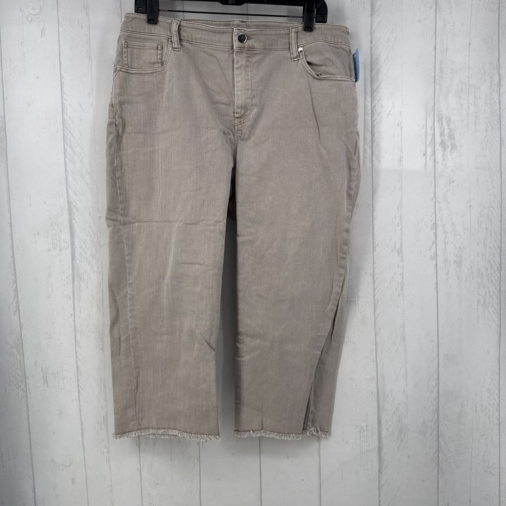 L/XL stretch slim leg capri