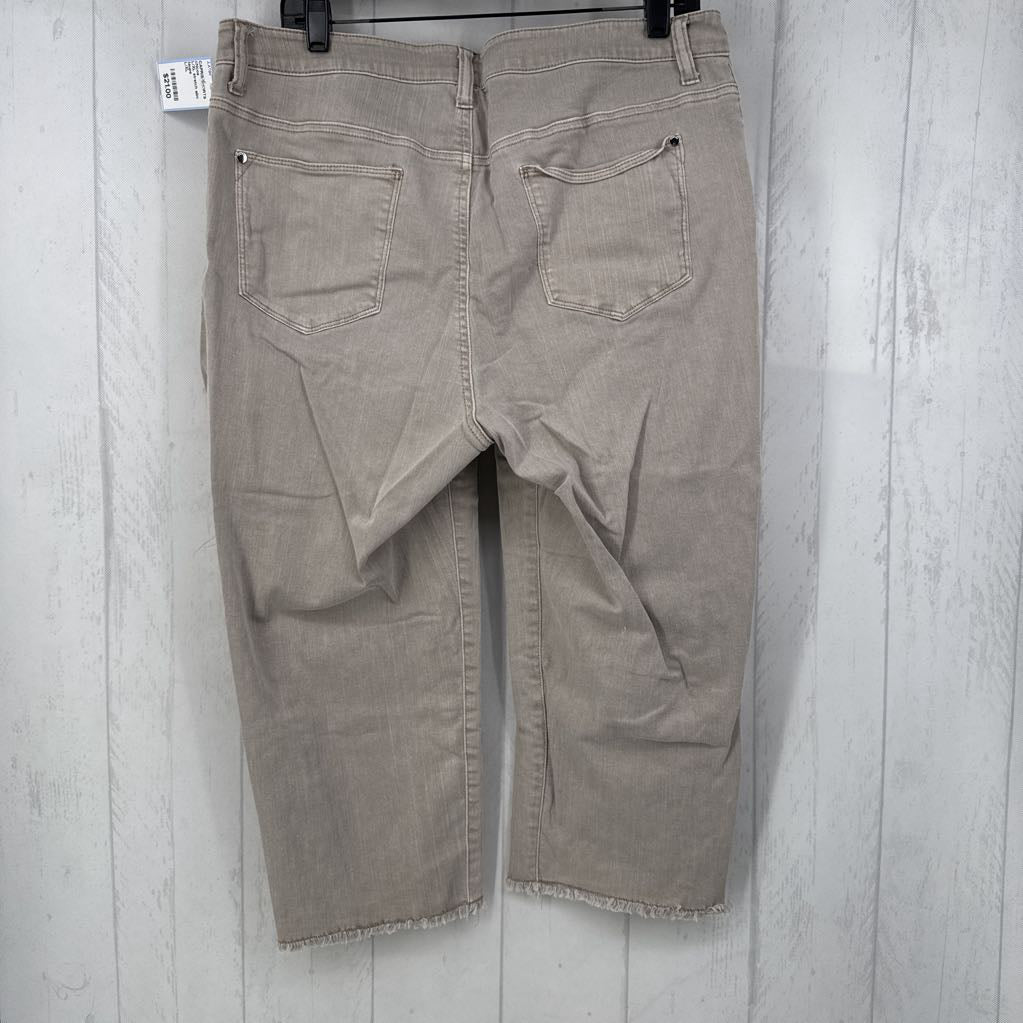 L/XL stretch slim leg capri