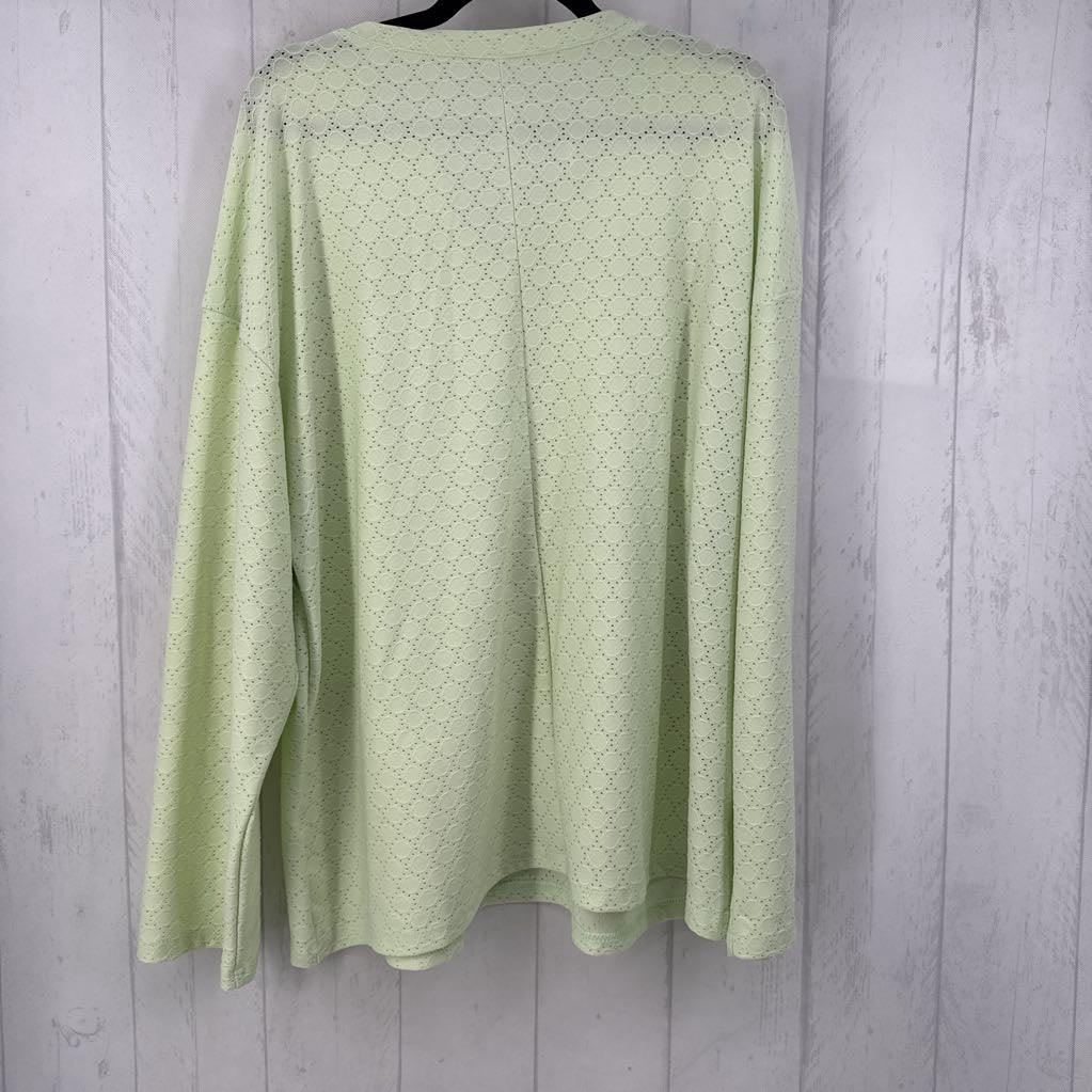 4XL textured button split neck l/s top