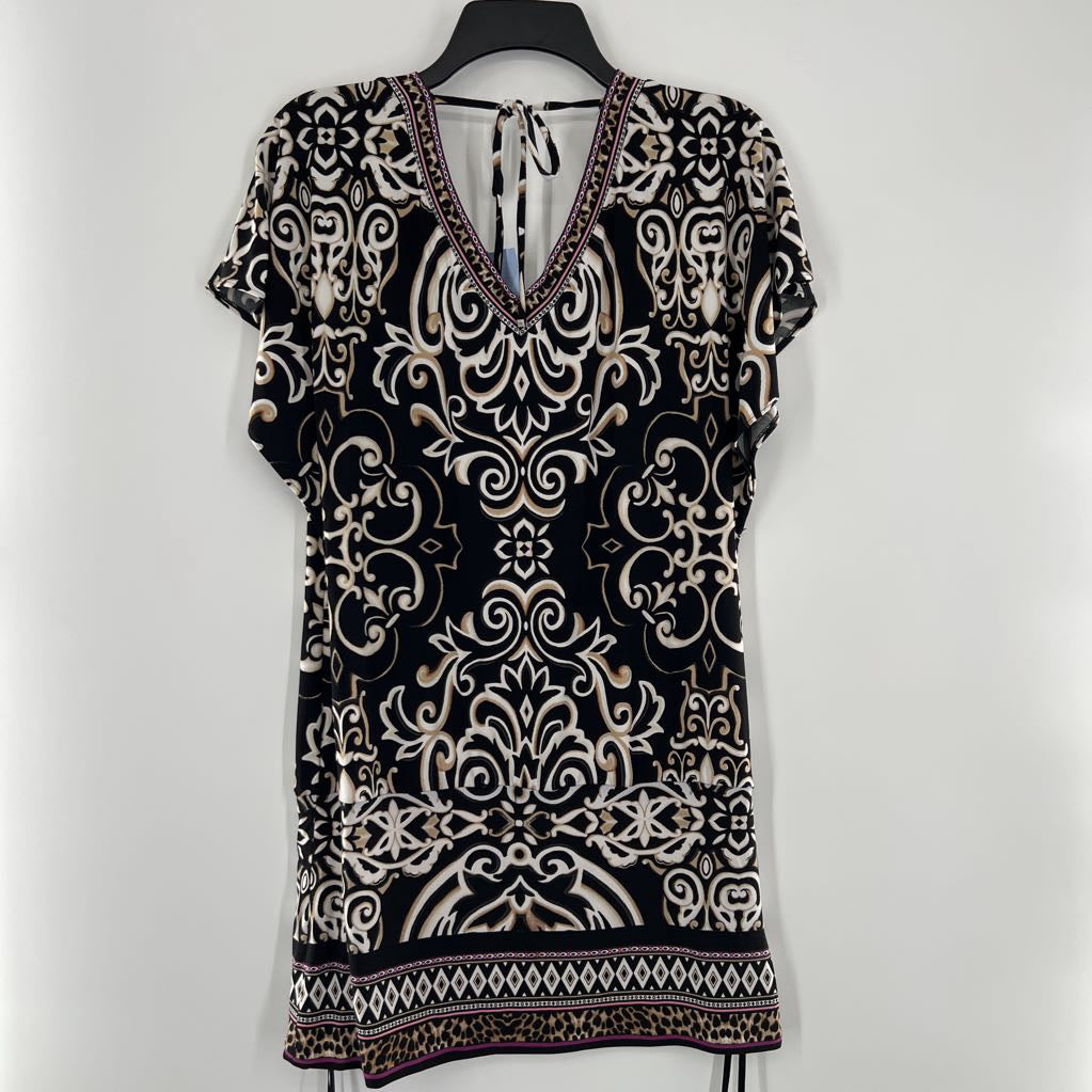 M printed v-neck flutter slv top