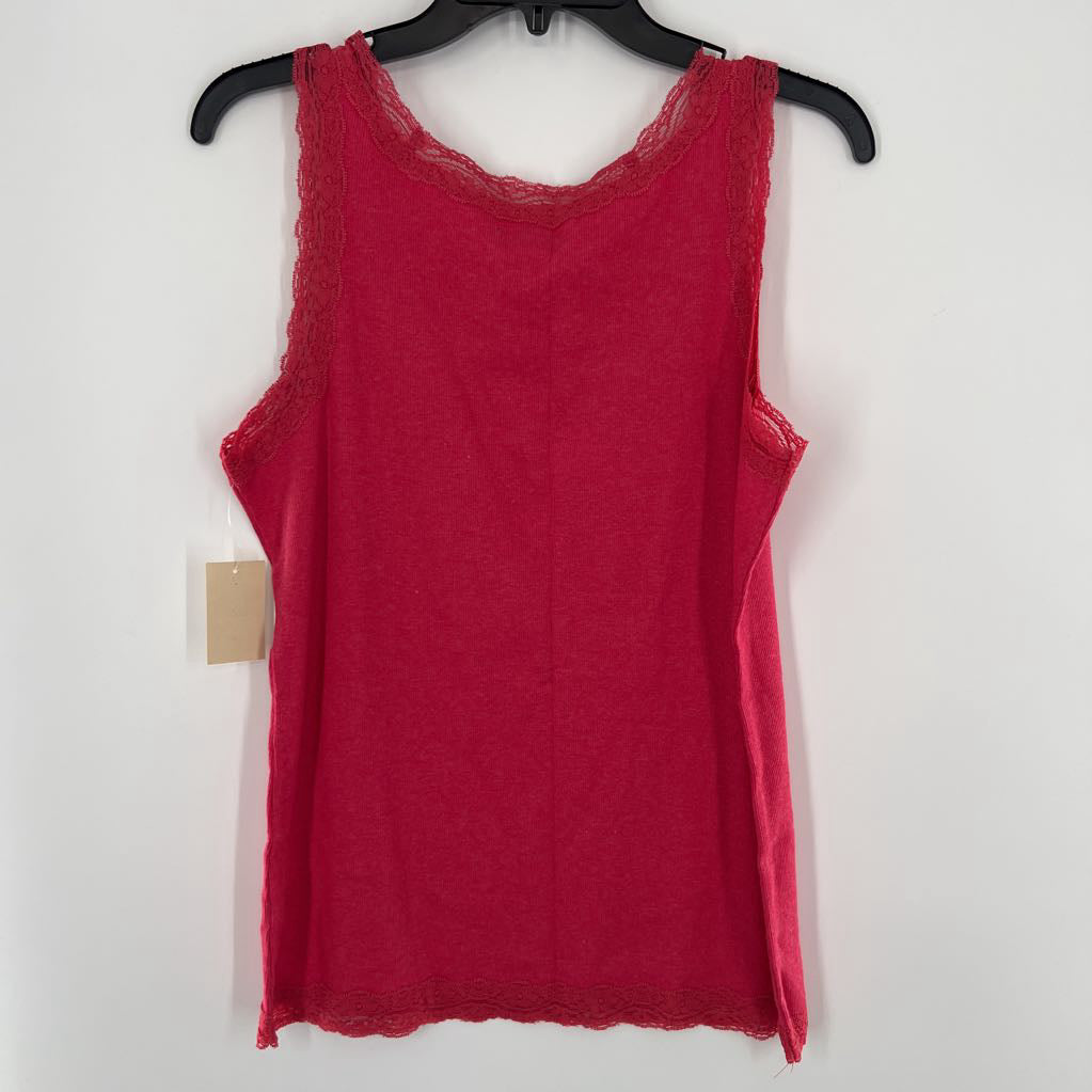 R30 L lace trim ribbed tank