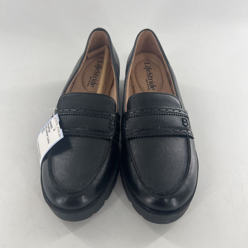 5.5 leather loafer
