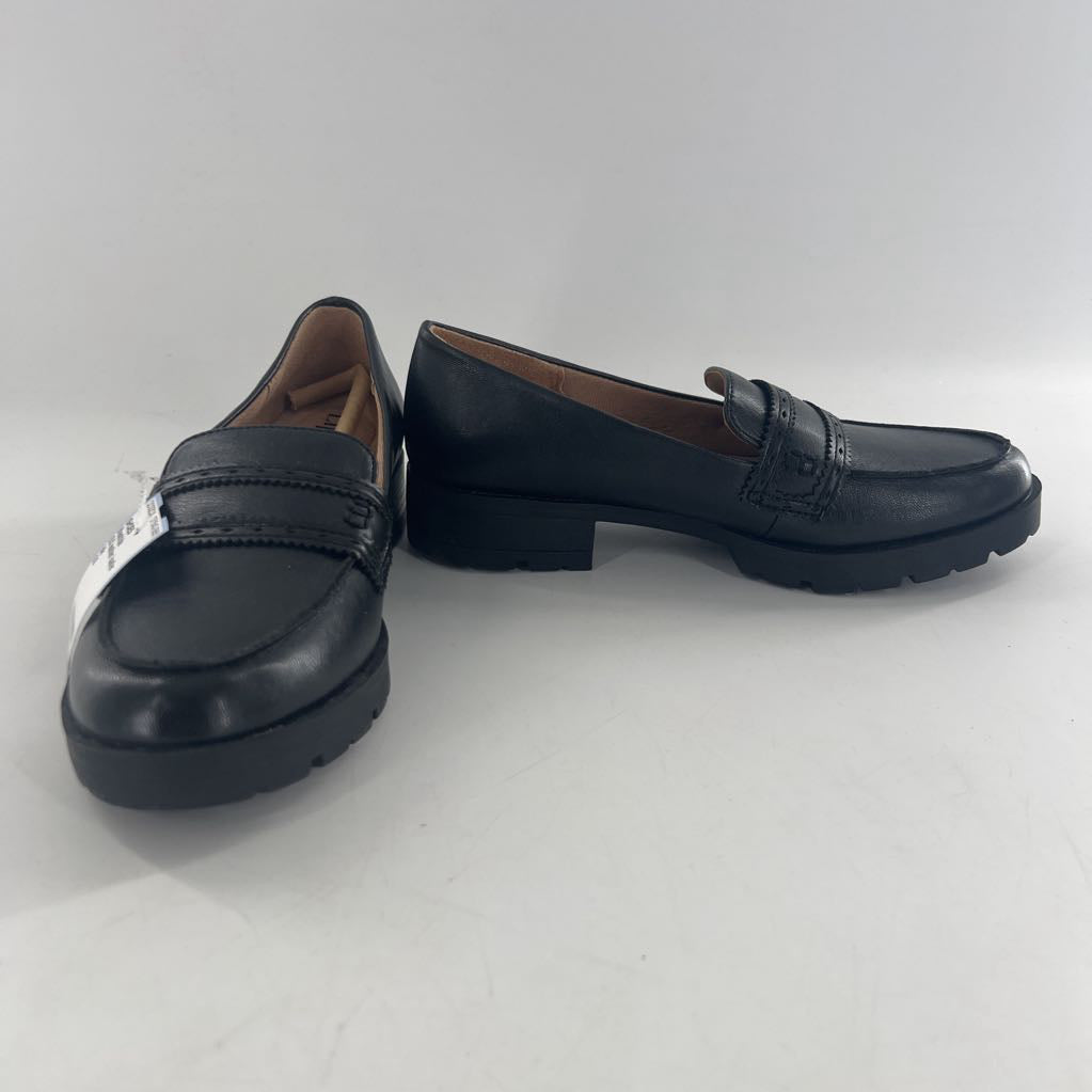 5.5 leather loafer