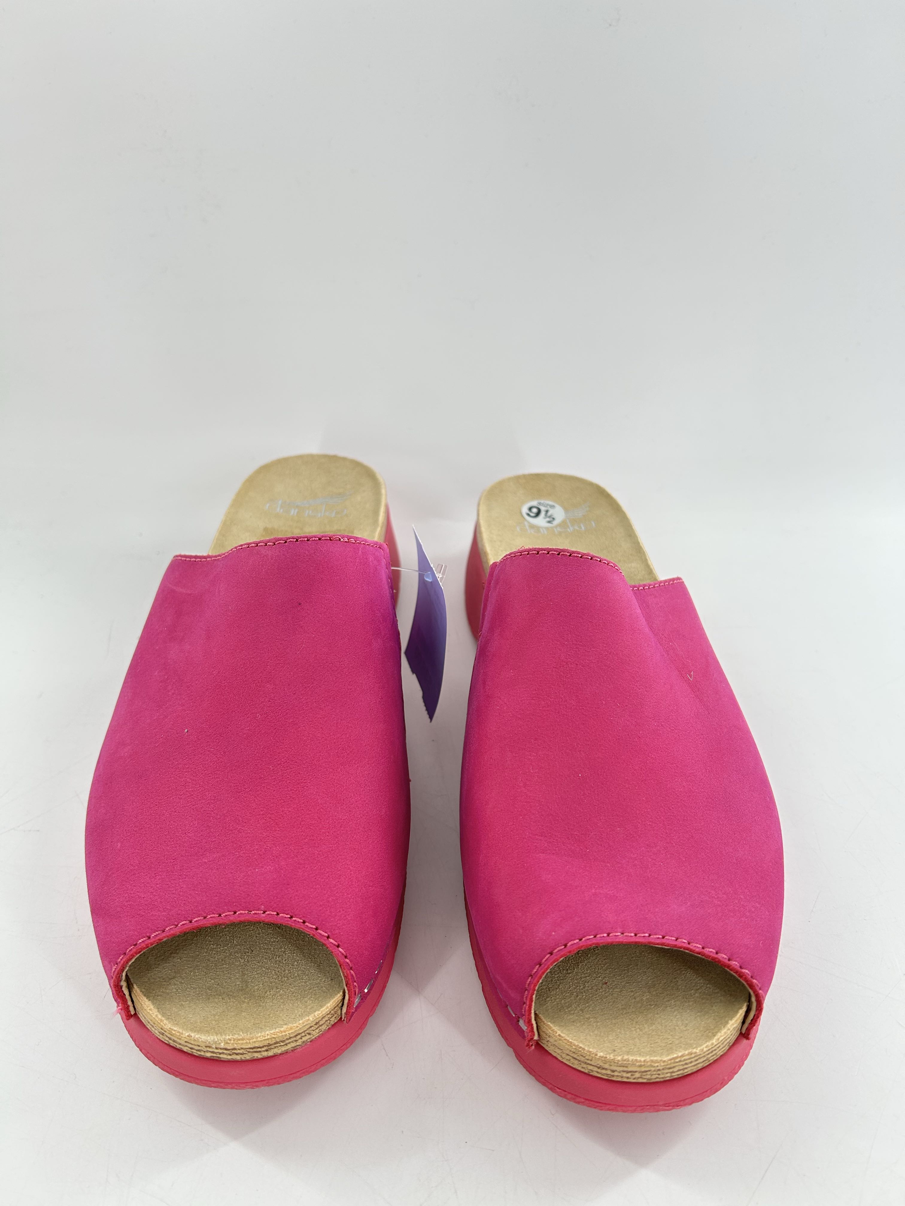9.5 suede peptoe clogs