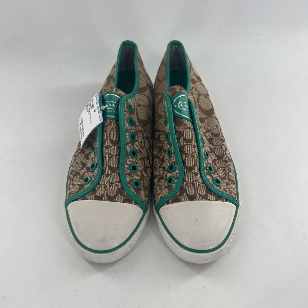 9.5 signature no lace up slip on sneakers