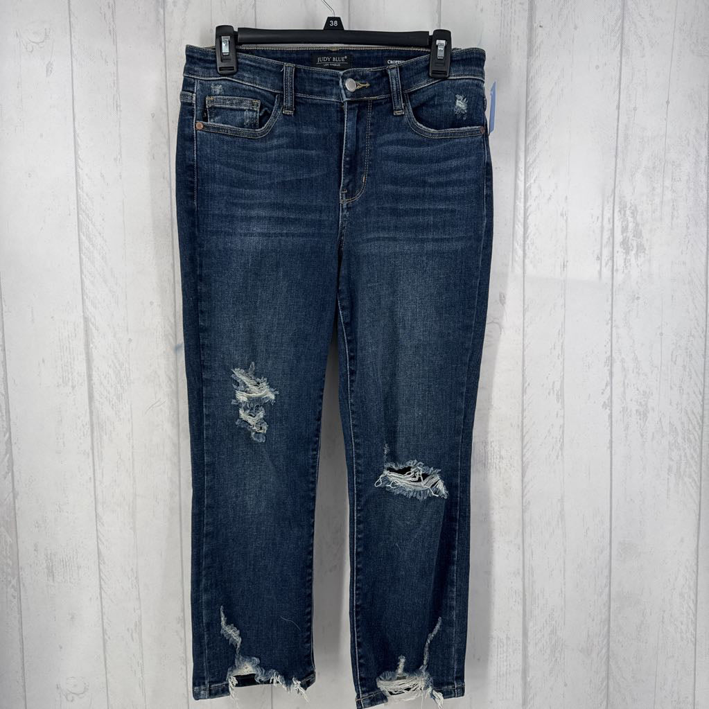 Distressed Cropped Fit Jeans