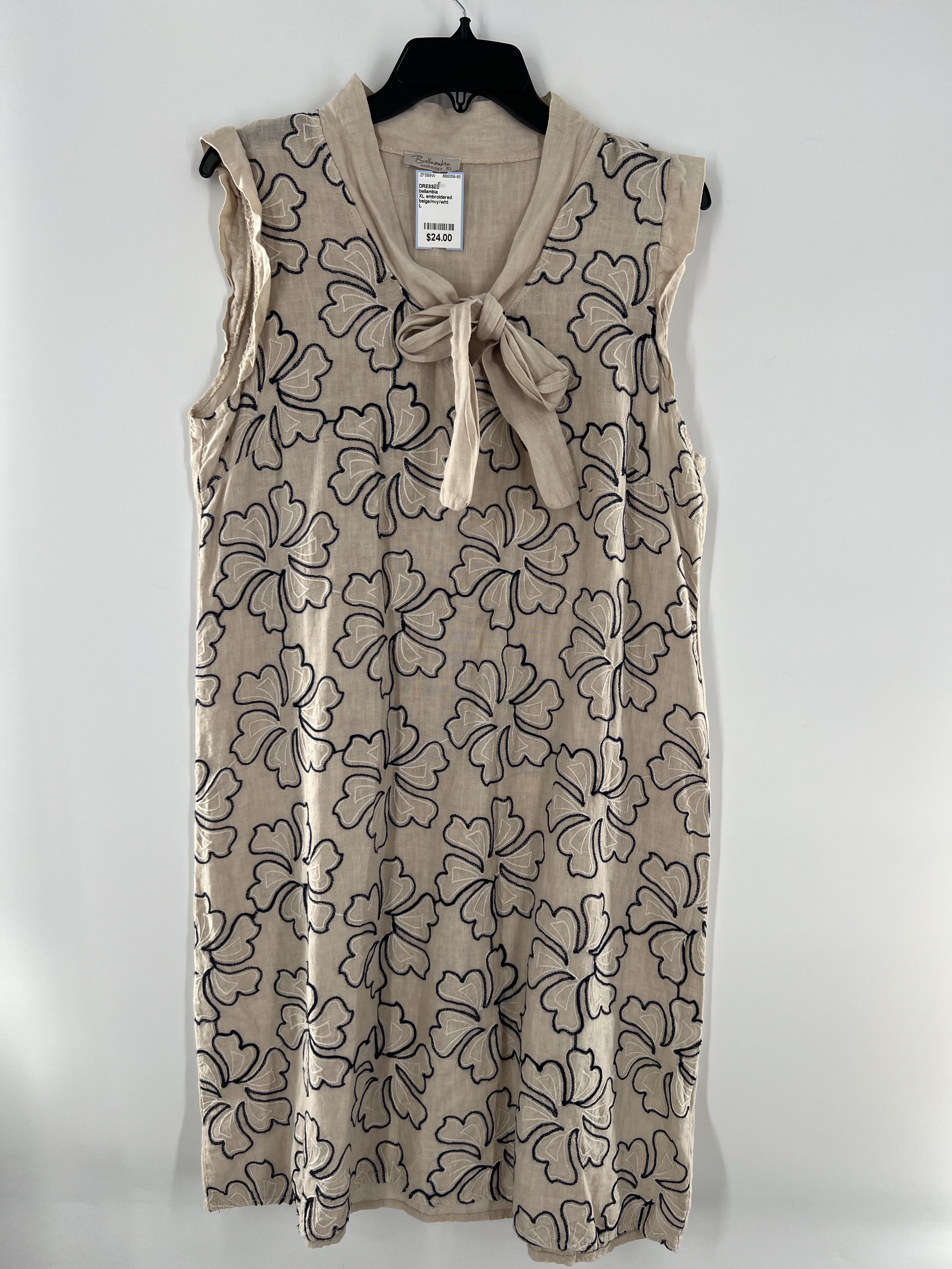 XL embroidered floral bow front slvls dress