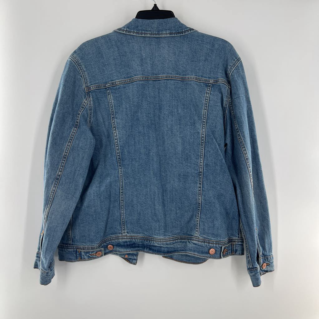 XL denim jacket