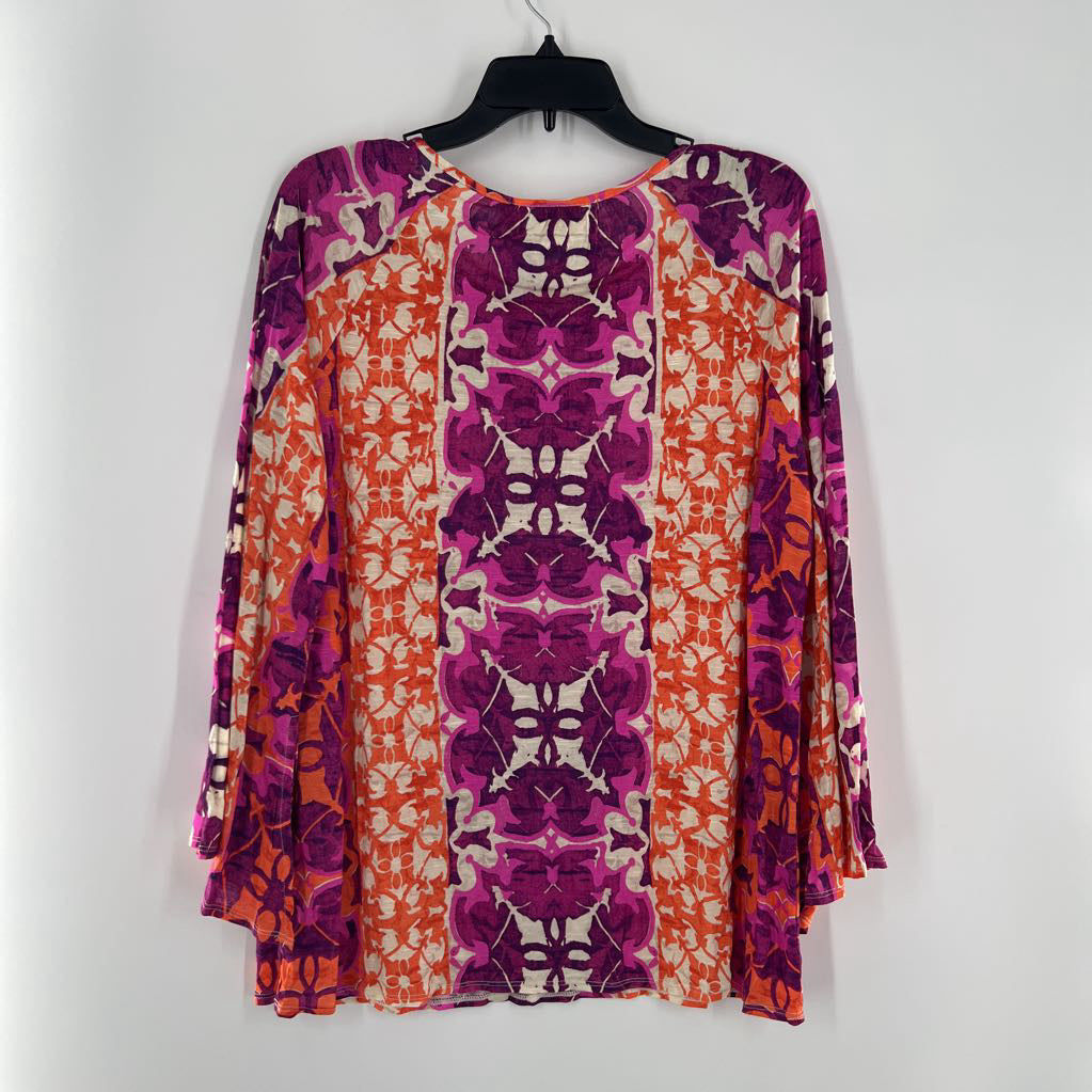 R55 L linen flare slv top