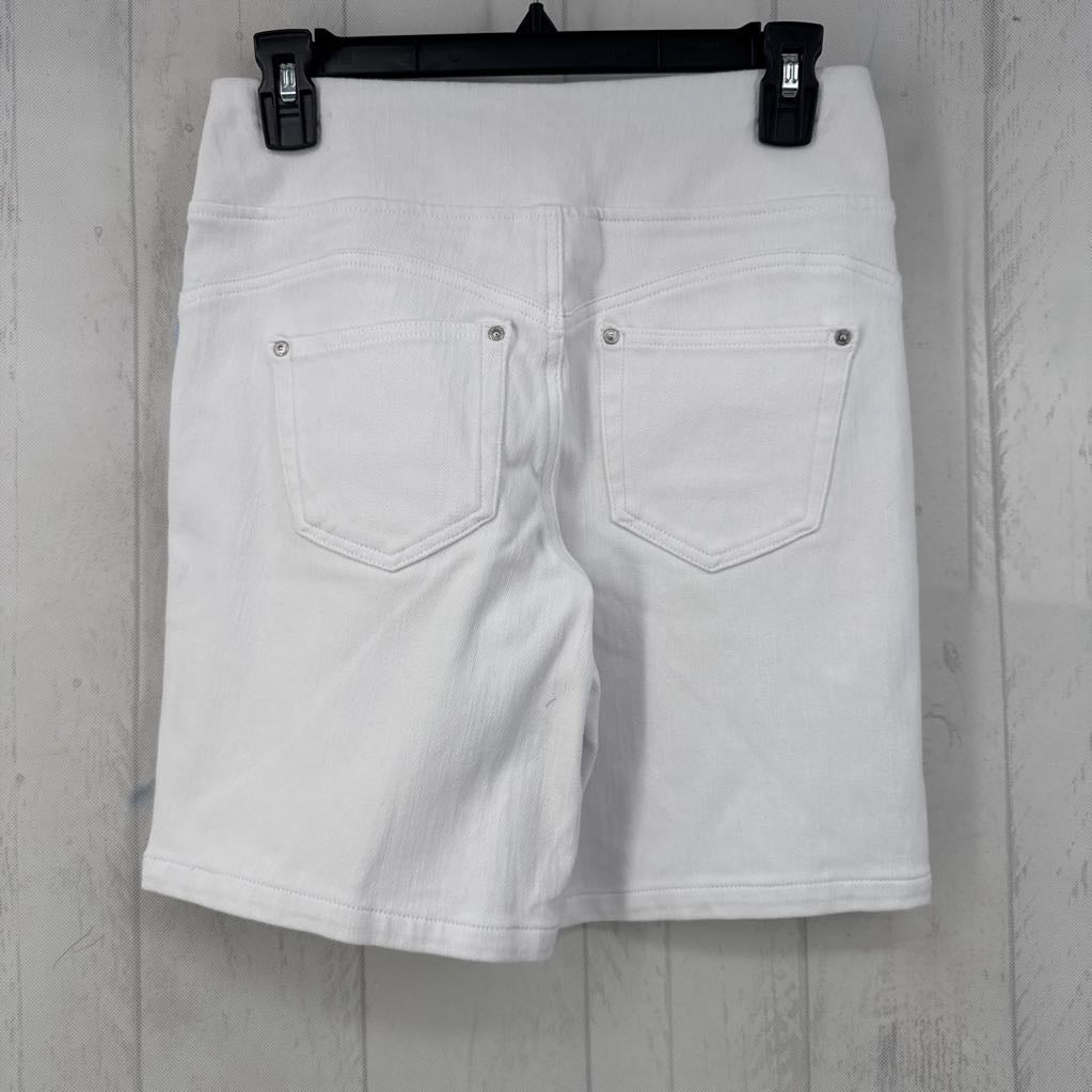 4 pull on bermuda shorts