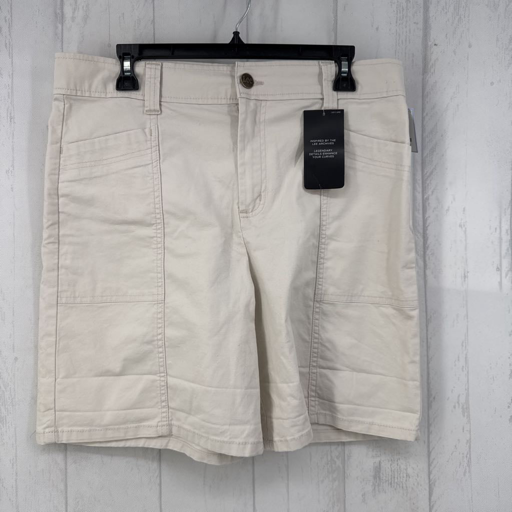 Short High-Rise Pocketed Shorts