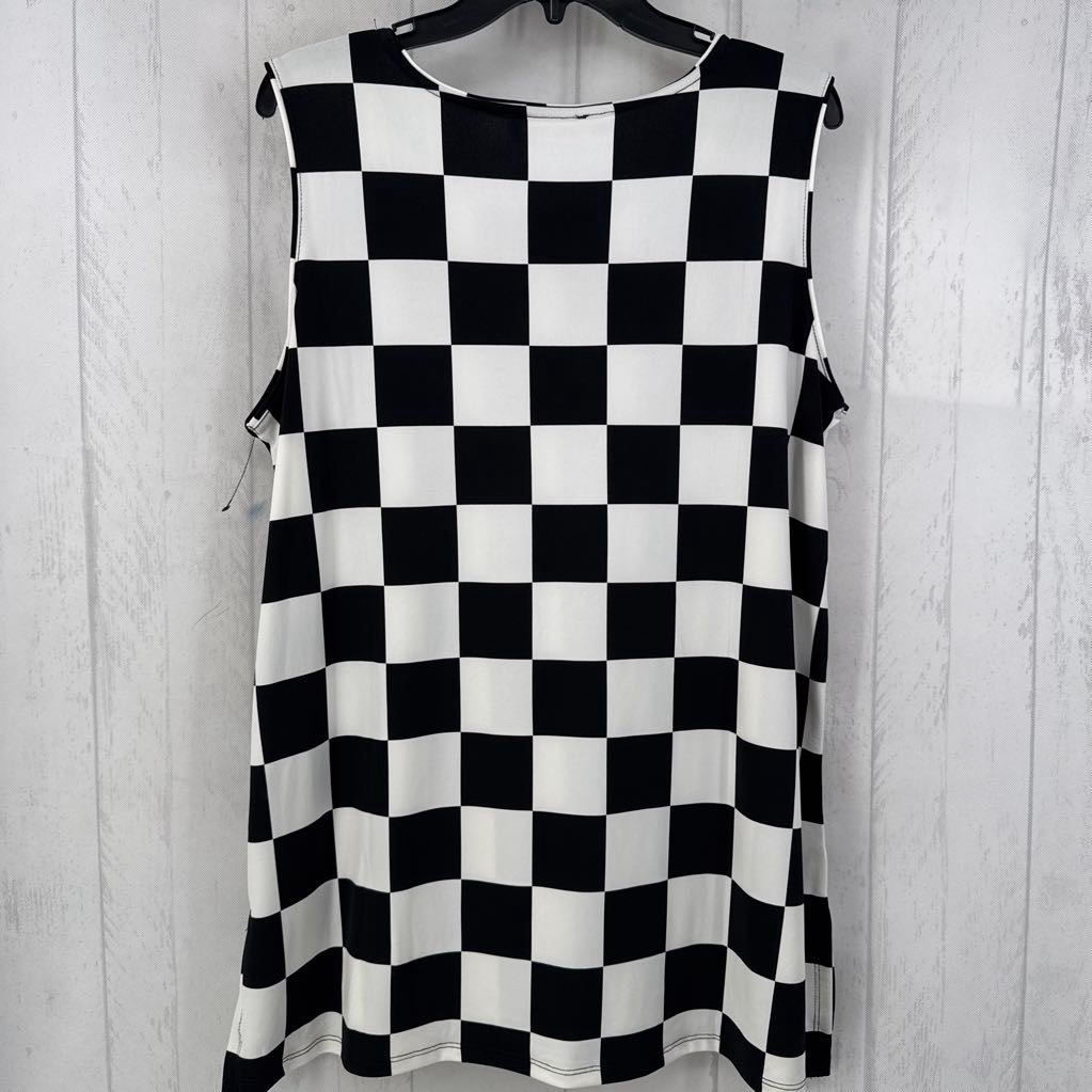 XL checkered tank