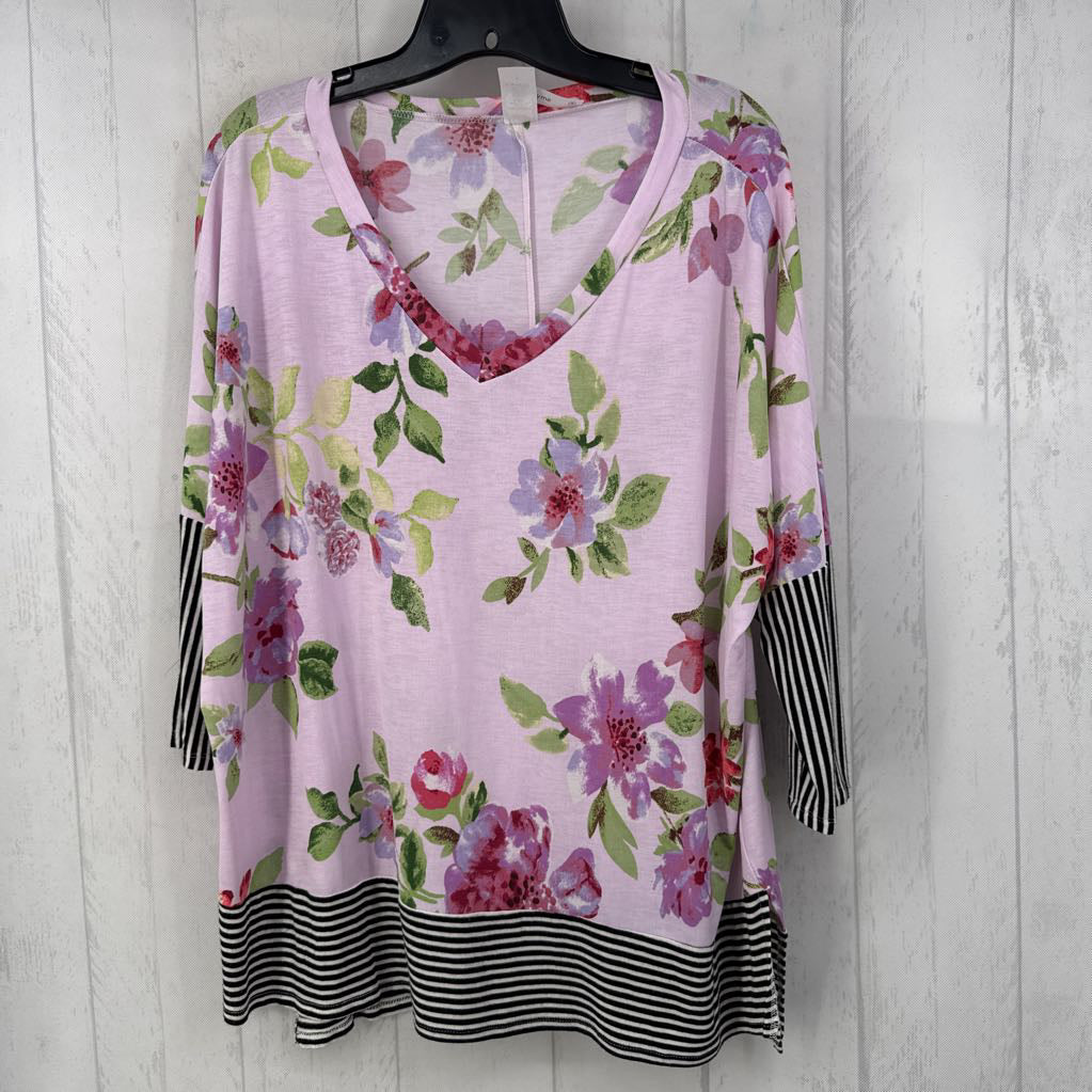 M mixed print v-neck s/s top