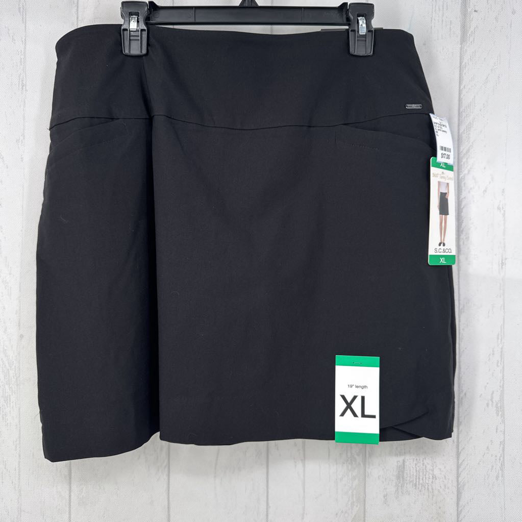 XL print tummy control skort
