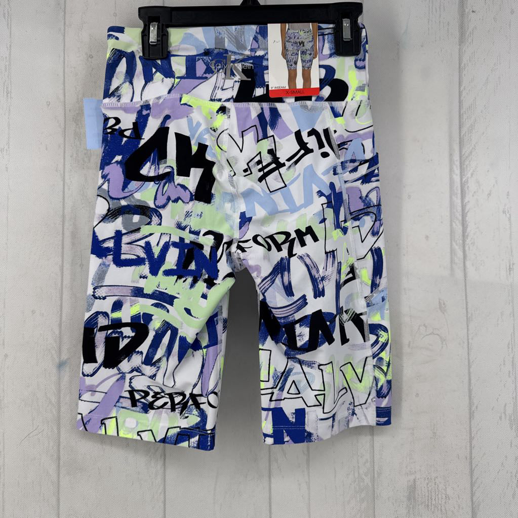 R39 XS print pull-on shorts