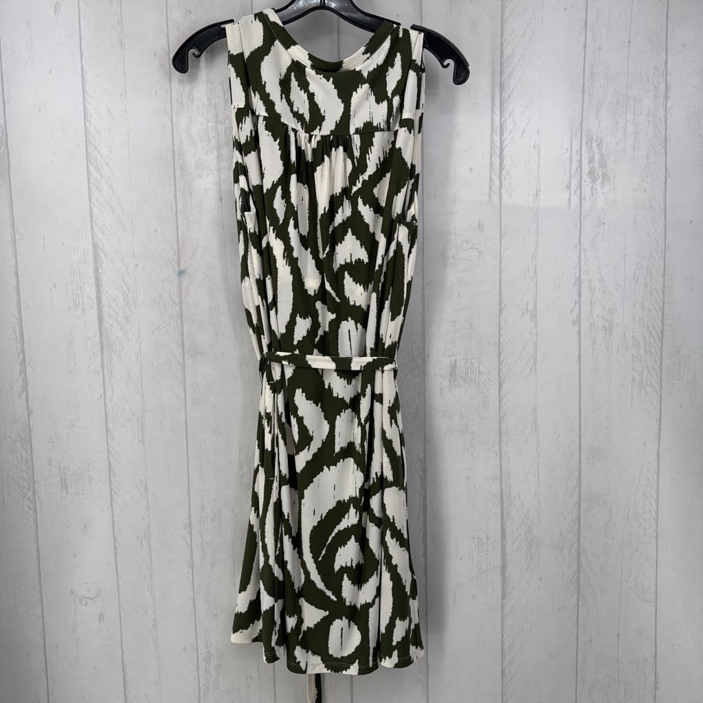 R158 L slvls print dress w/ belt