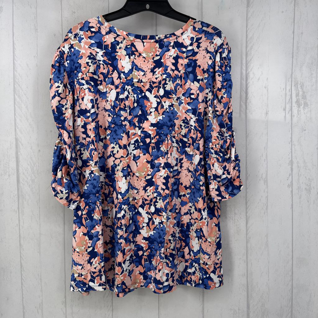 R70 XL flo print cinched slv top