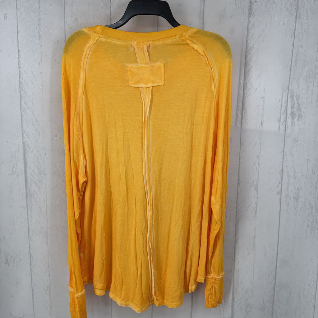 L l/s crew neck mineral wash top