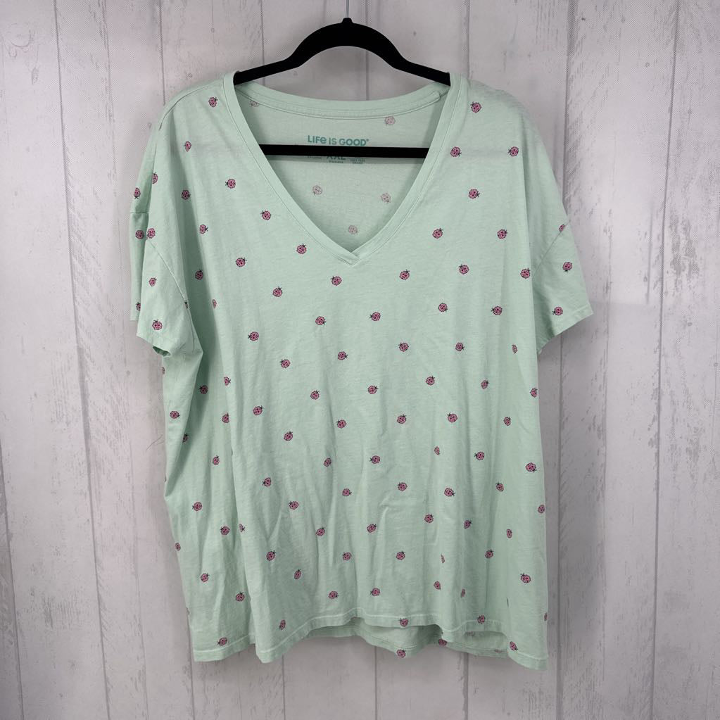 XXL ladybug print v-neck s/s tee