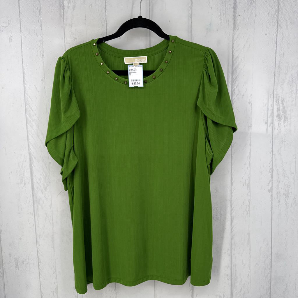 2X studded neckline split slv top s/s