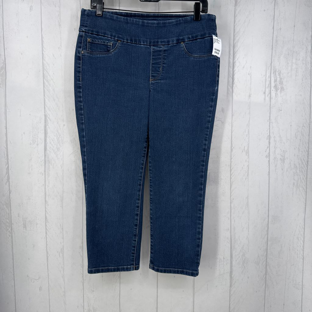8 pull-on capris