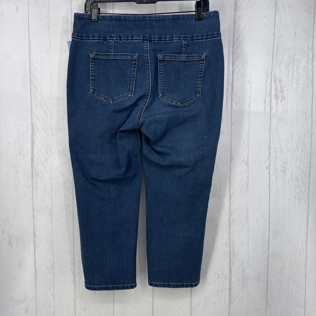 8 pull-on capris