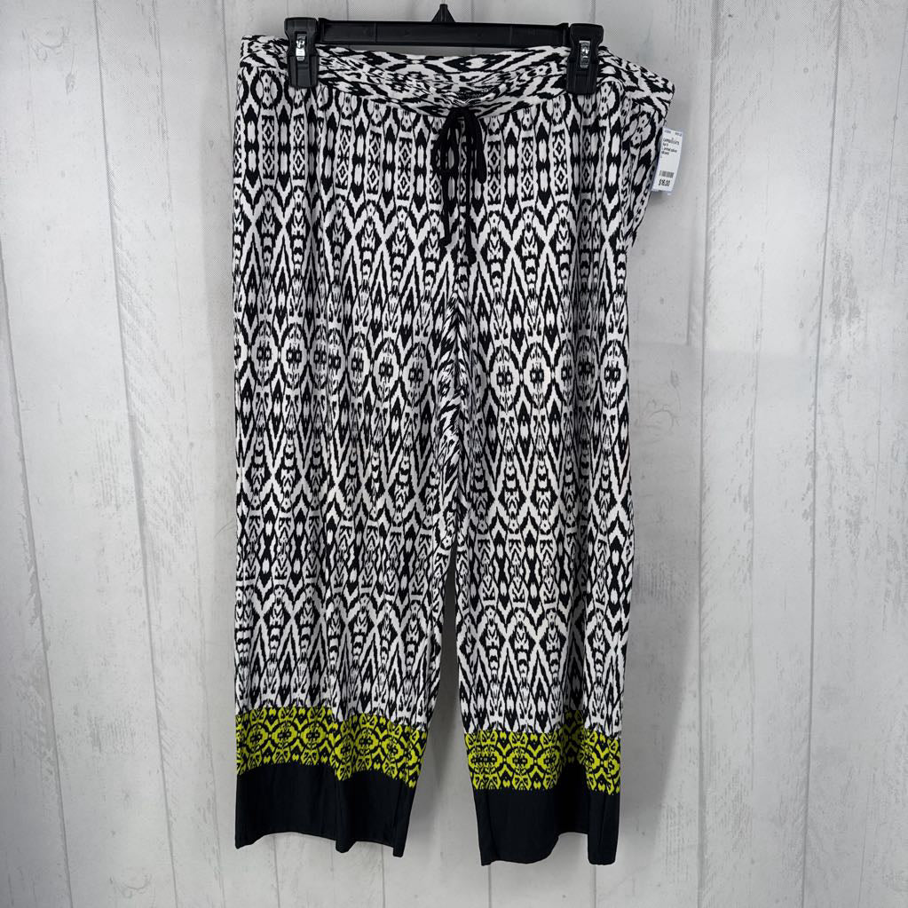 L printed pull-on capris