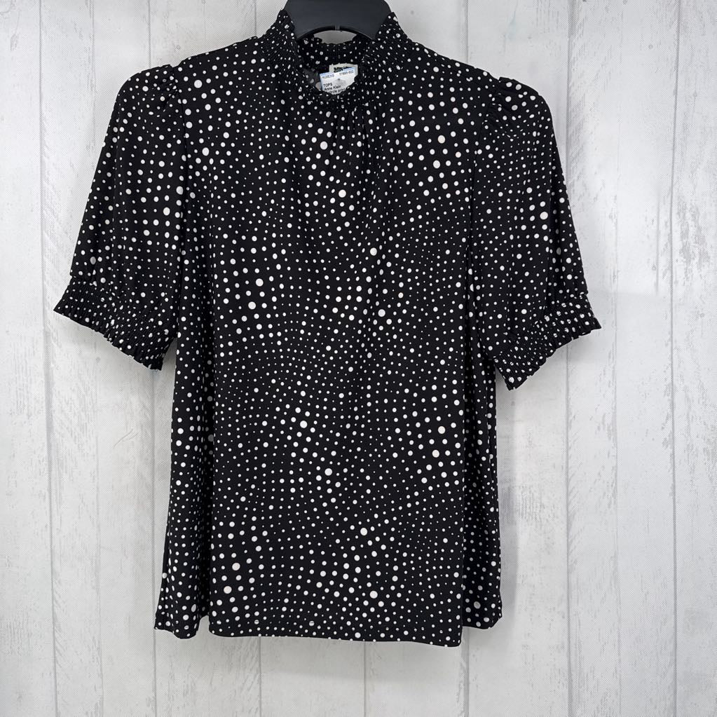 M circle print s/s mock neck top