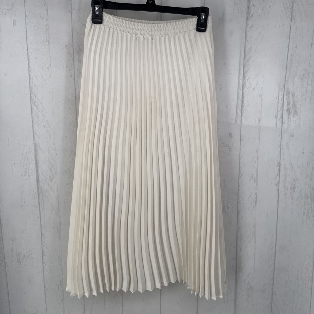 XS pleated pull-on skirt