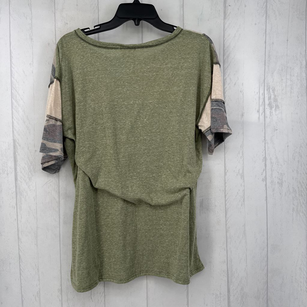 L camo slv s/s top