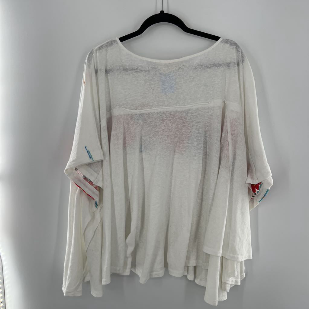 2x s/s flower embroidered top
