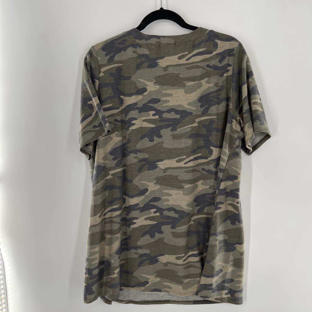 3x s/s camo top