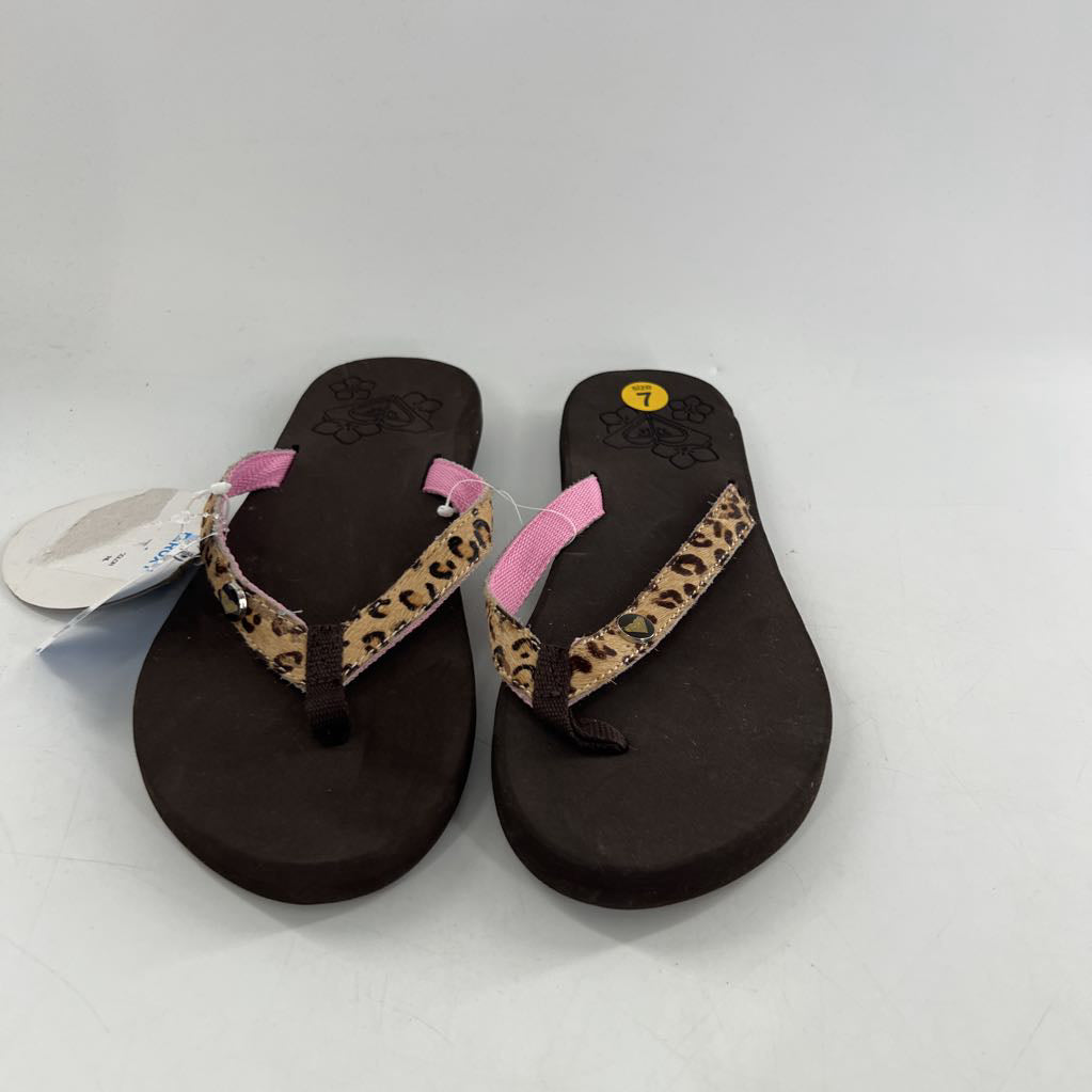 7 animal print flip-flops