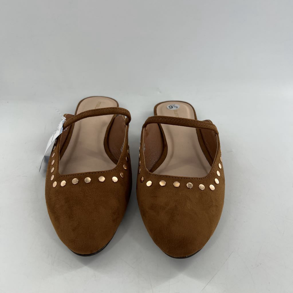 9.5 suede grommet mule flats