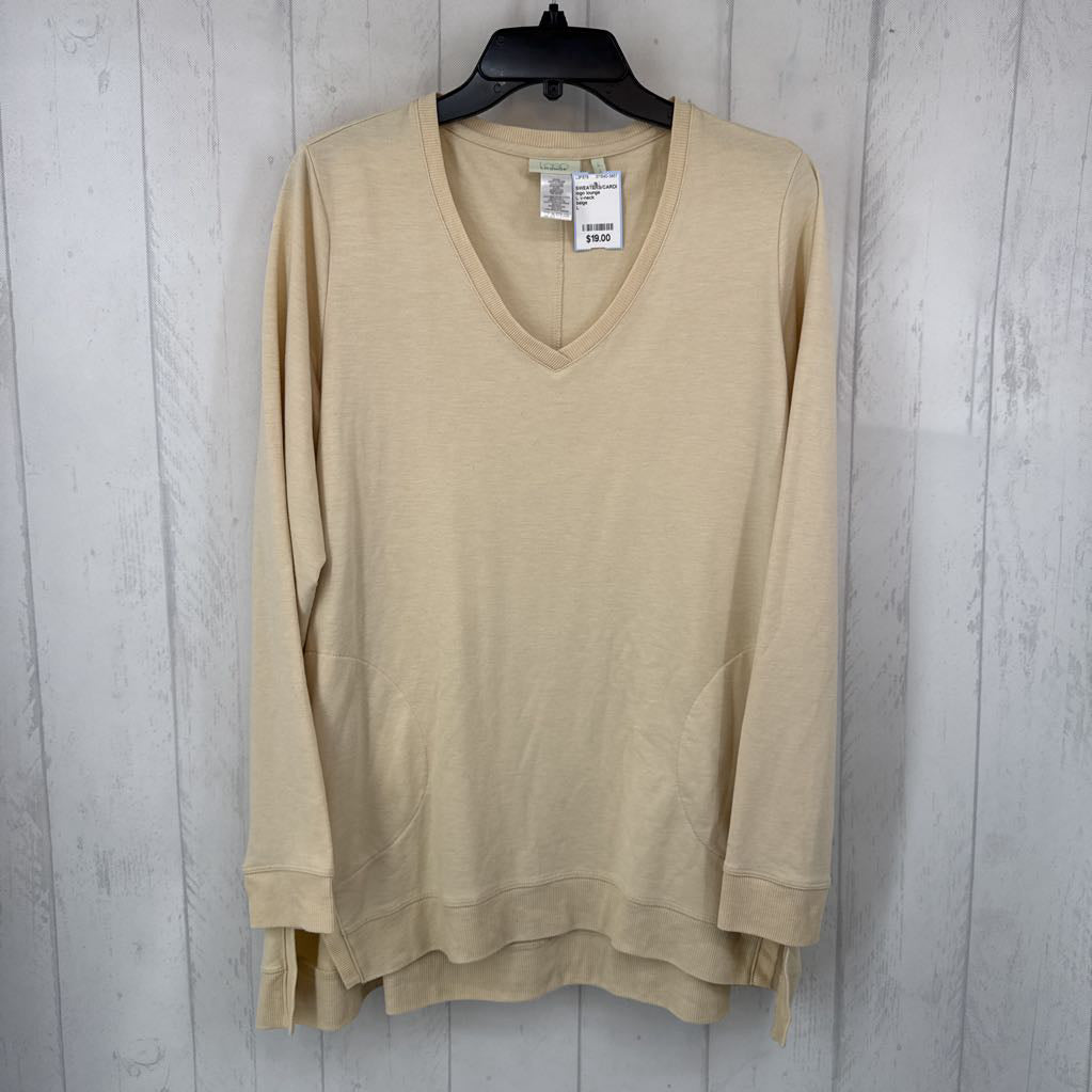 L v-neck sweatshirt