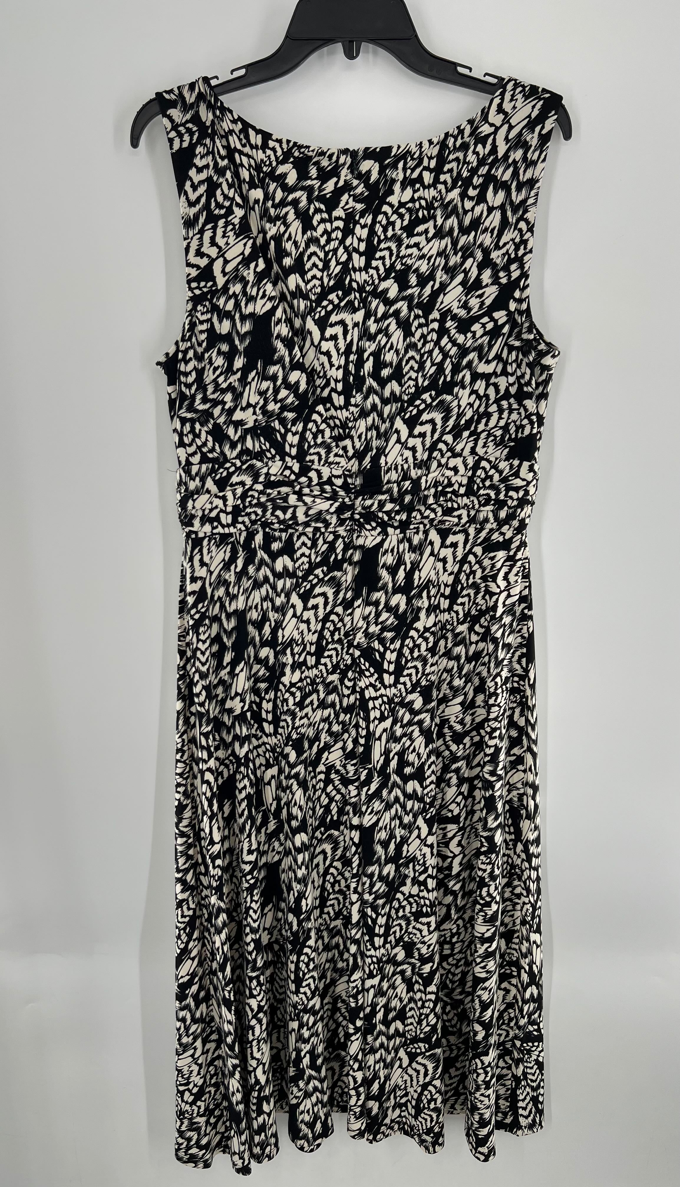 16 slvls abstract print maxi dress