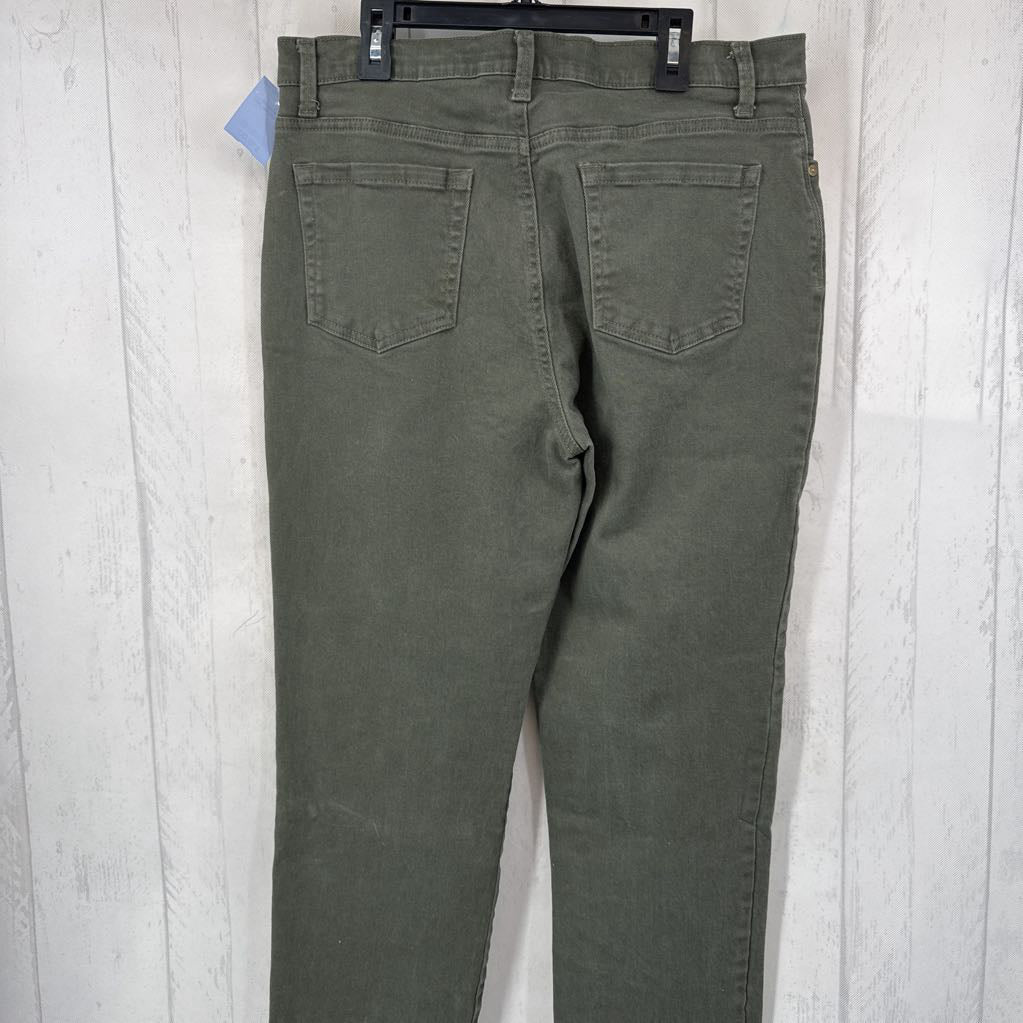 12 straight leg jean