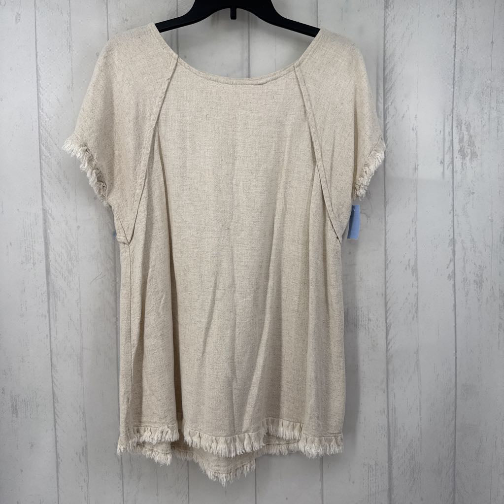 L linen blend frayed hem s/s top