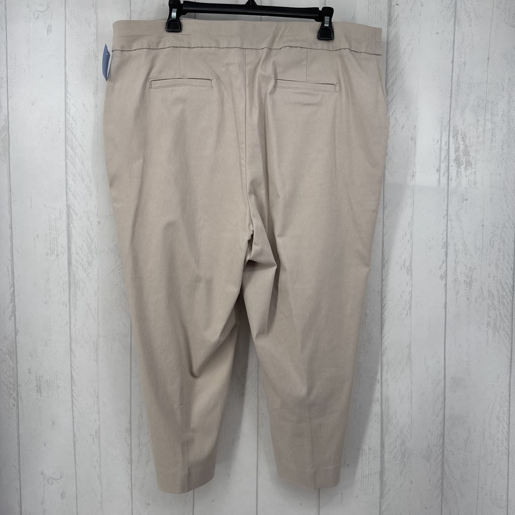 18 pull-on crop pant